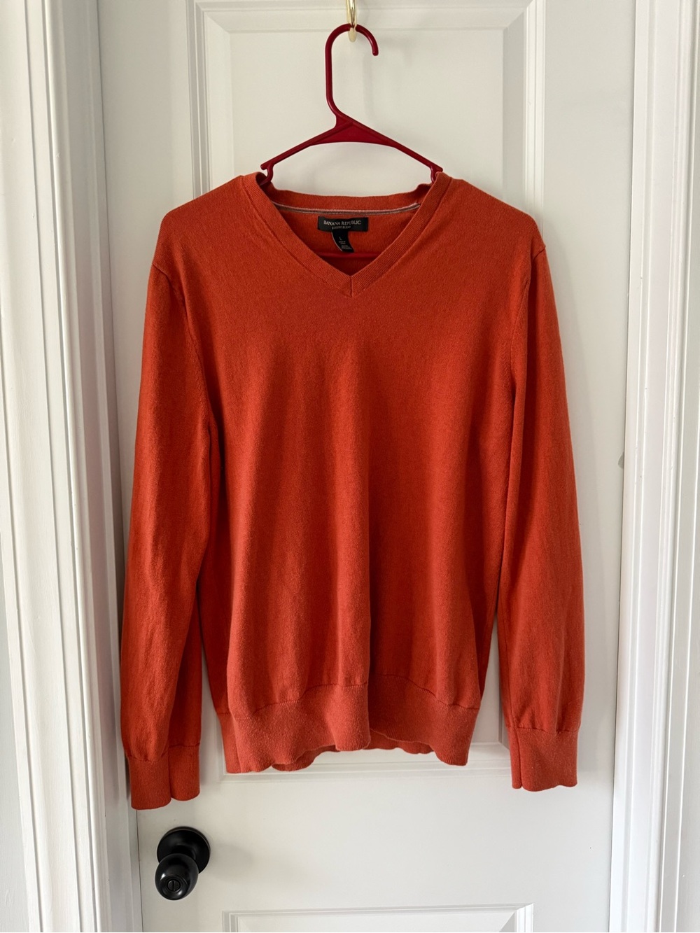 Banana Republic Men’s Orange V-Neck Sweater